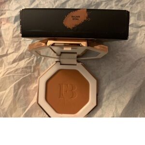 Fenty Beauty Bajan Gyal Warm Bronzer